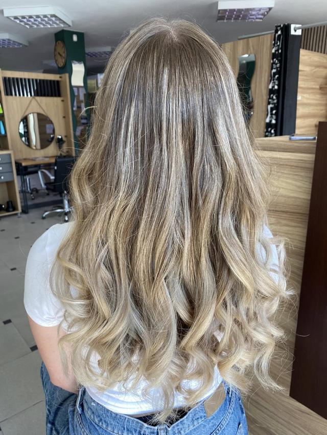 Hair salon service