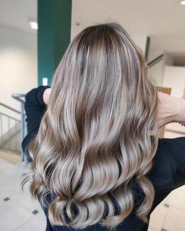 Hair salon service