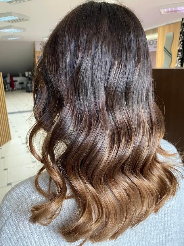 Hair salon service