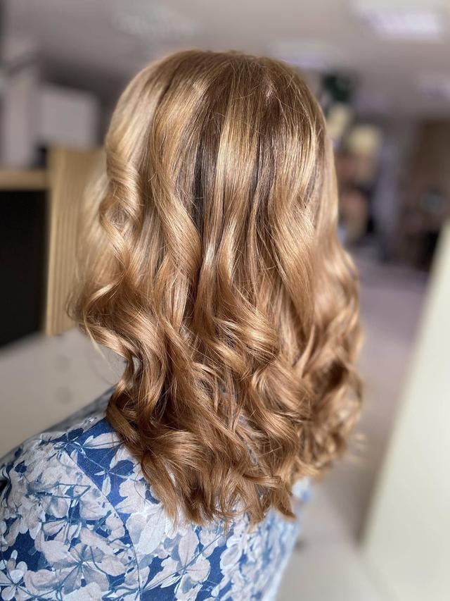 Hair salon service